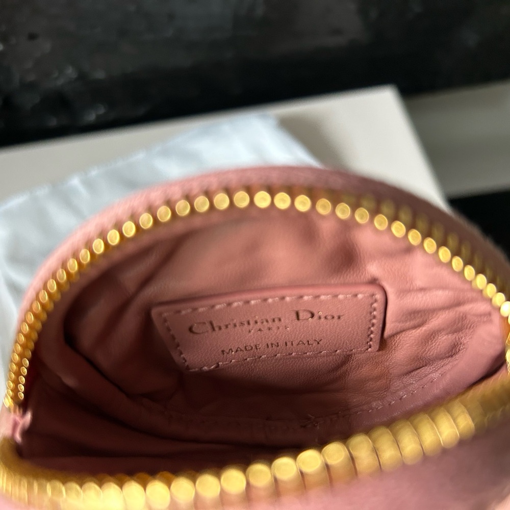 🆕 DIOR CANNAGE ROSE PINK LEATHER POUCH - Picture 6 of 6